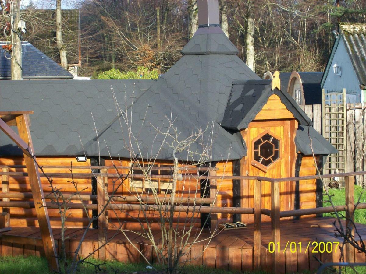 The Hobbit House Leilighet Fort William Eksteriør bilde